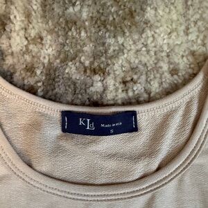 Women's Cream Sleeveless Top